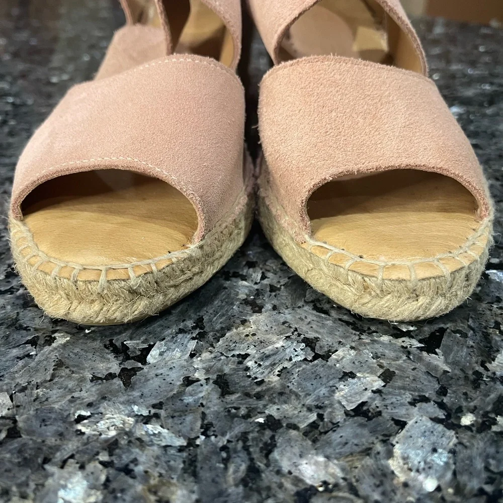 Jutelia Made in Spain Blush Espadrille Wedges Suede Adjustable Strap Size 9